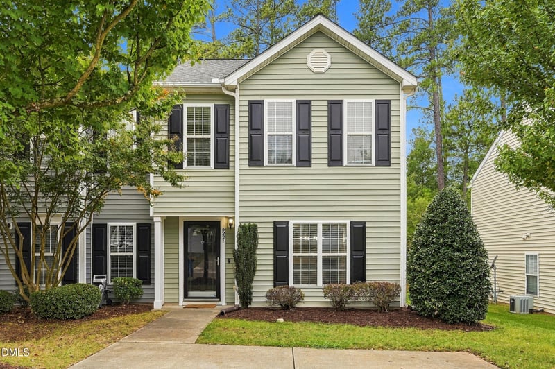 5221 Malik Dr, Durham, NC 27703