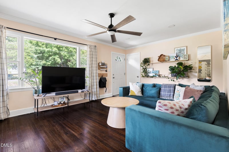 523 Central Ave, Hillsborough, NC 27278