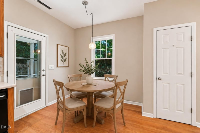 523 Elm Ave, Wake Forest, NC 27587
