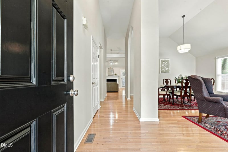 5237 Fairmead Cir, Raleigh, NC 27613