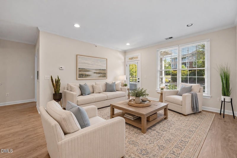524 Aberdeen Dr #204, Chapel Hill, NC 27516