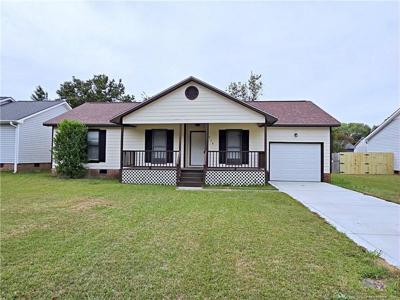 524 Jennings Farm Rd, Fayetteville, NC 28314