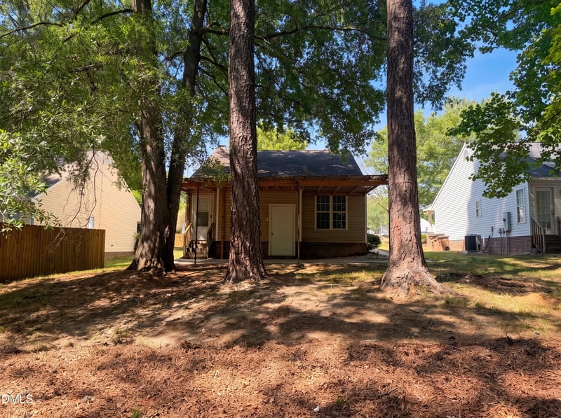 524 Pearce Ave, Wake Forest, NC 27587