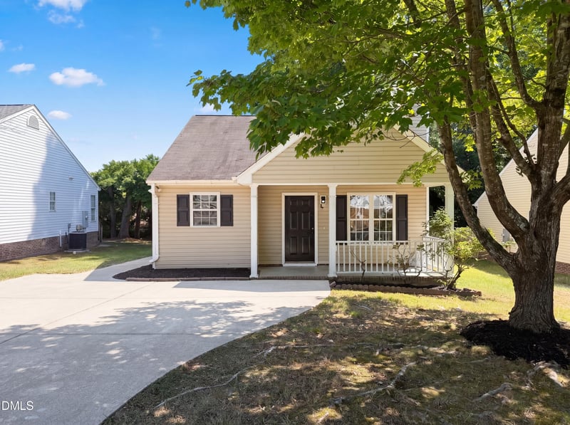 524 Pearce Ave, Wake Forest, NC 27587