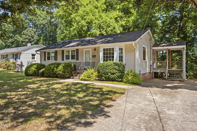 525 Barksdale Dr, Raleigh, NC 27604