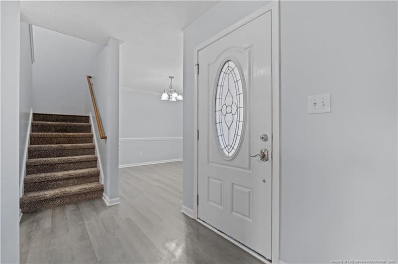 525 Bellgrove Dr, Hope Mills, NC 28348