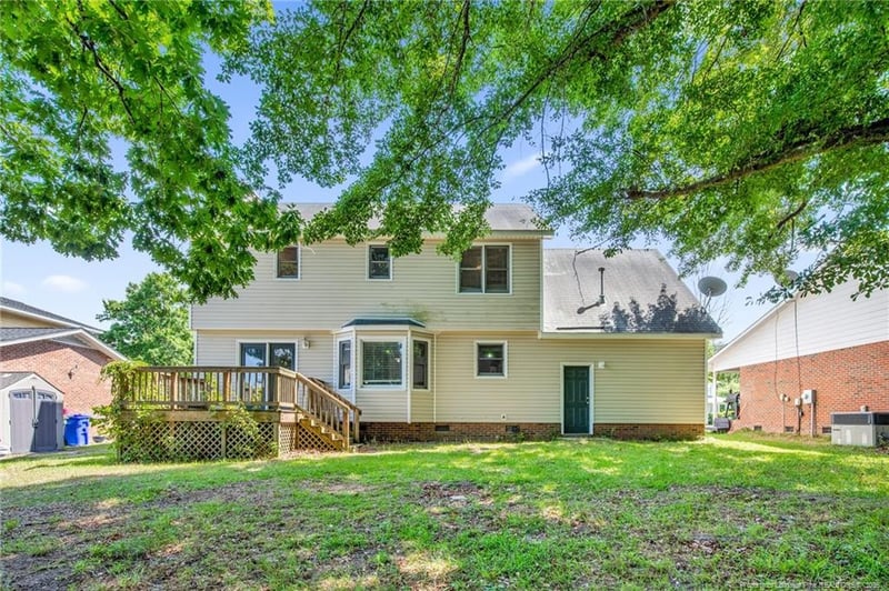 529 Old Farm Rd, Fayetteville, NC 28314