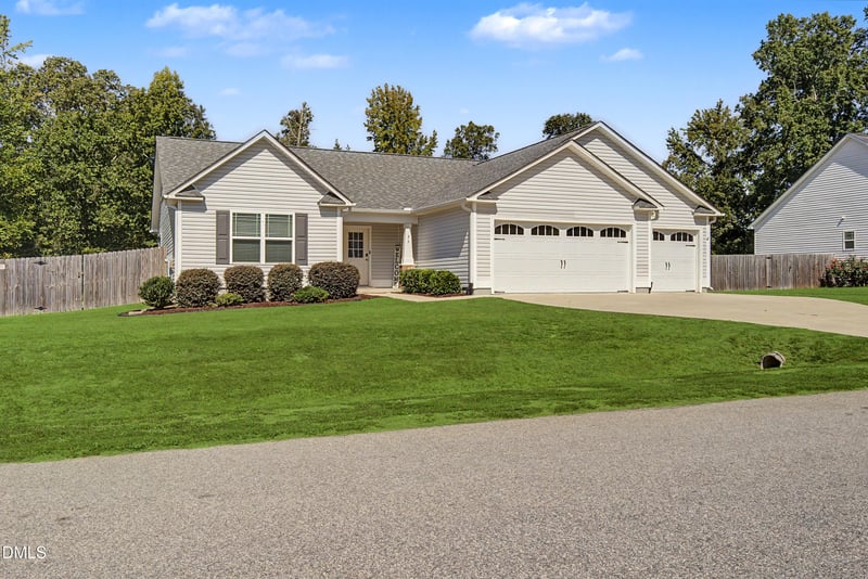 53 Voyage Cir, Smithfield, NC 27577