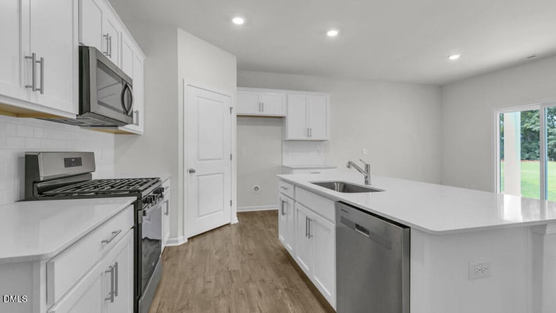 530 Ashley Rn, Sanford, NC 27330