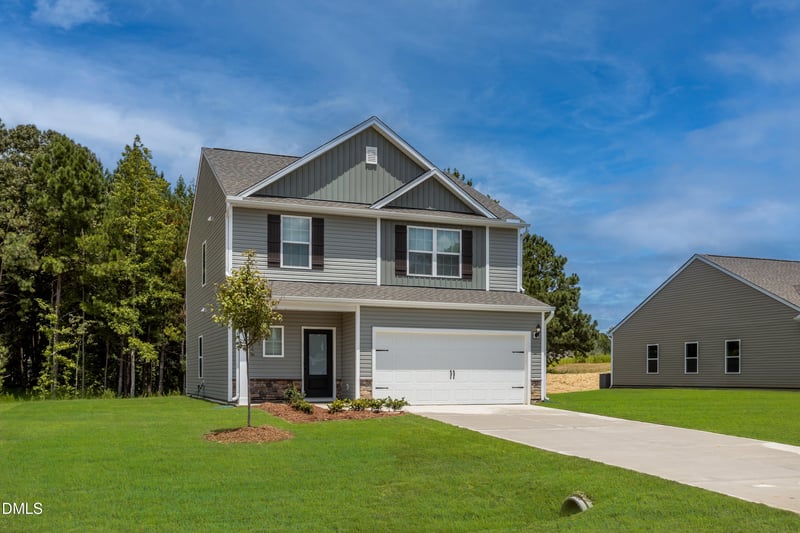 530 Chedworth Dr, Angier, NC 27501