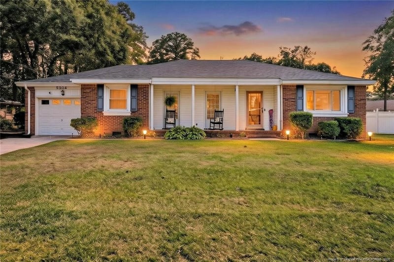 5304 Brookfield Rd, Fayetteville, NC 28303