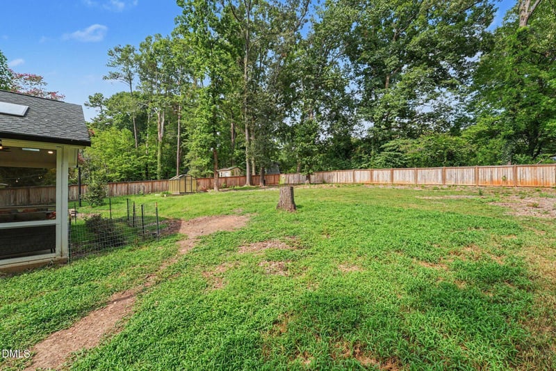 5308 Barclay Dr, Raleigh, NC 27606