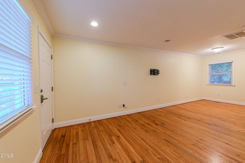 531 Smith Level Rd #531, Chapel Hill, NC 27516