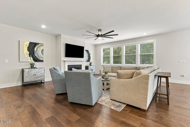 5317 Boylston Dr, Fuquay Varina, NC 27526