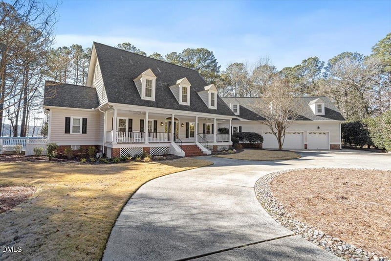 5317 Moonflower Ct, Holly Springs, NC 27540