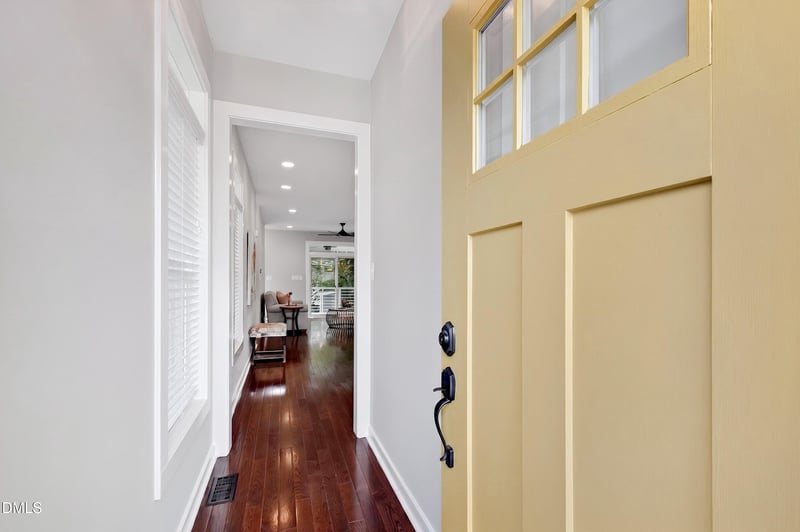 532 E Lenoir St, Raleigh, NC 27601