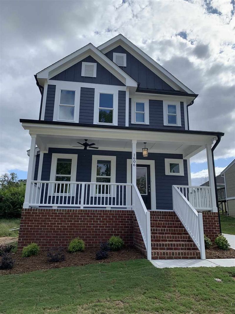 532 E Pine Ave, Wake Forest, NC 27587