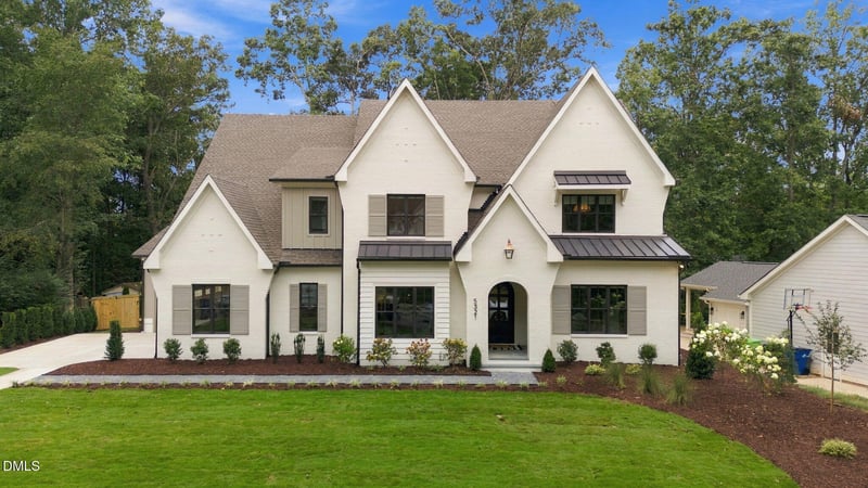 5321 Inglewood Ln, Raleigh, NC 27609