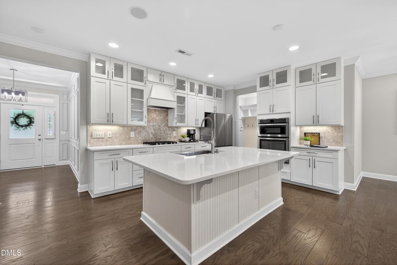 535 Methven Grove Dr, Cary, NC 27519