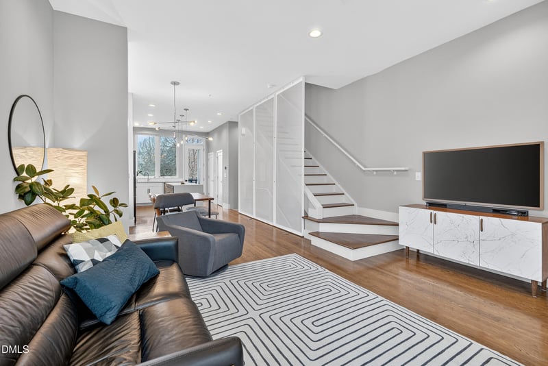 537 New Bern Ave #101, Raleigh, NC 27601
