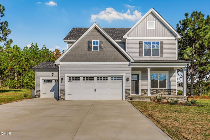 54 N Rabbit Run Dr, Smithfield, NC 27577