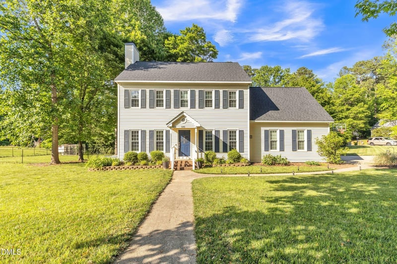 540 W Juniper Ave, Wake Forest, NC 27587