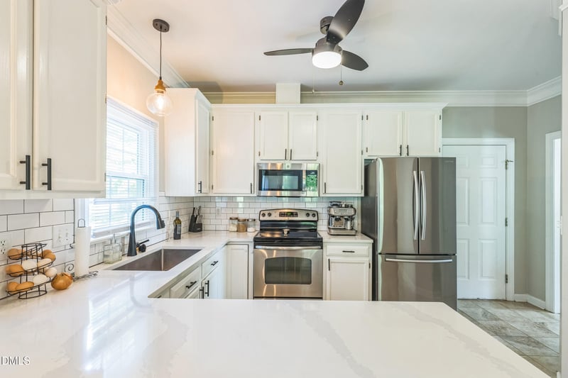 540 W Juniper Ave, Wake Forest, NC 27587