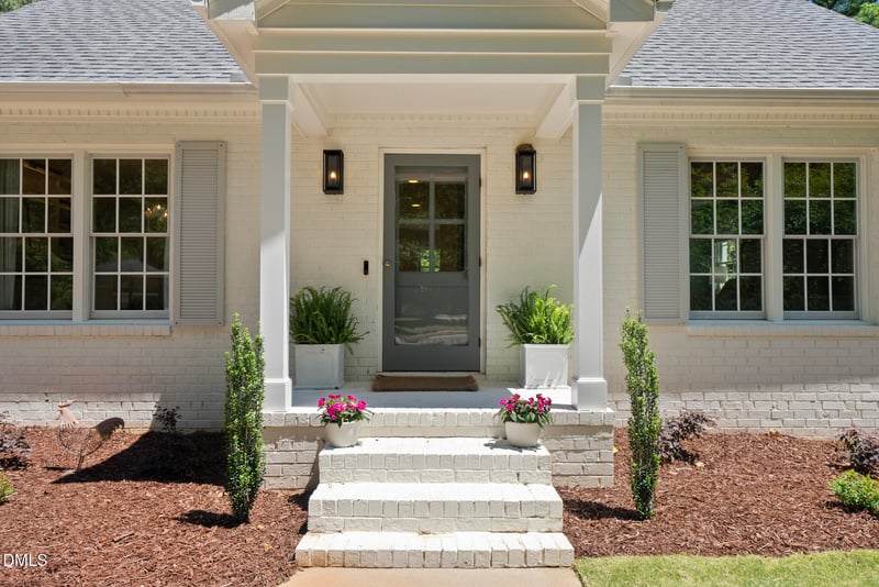 5400 Sweetbriar Dr, Raleigh, NC 27609