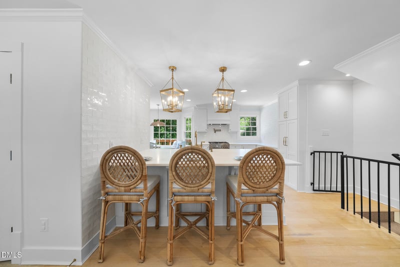 5400 Sweetbriar Dr, Raleigh, NC 27609