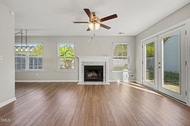 5408 Roan Mountain Pl, Raleigh, NC 27613