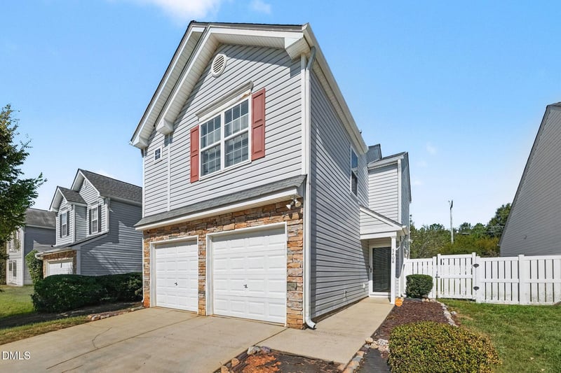 5408 Roan Mountain Pl, Raleigh, NC 27613