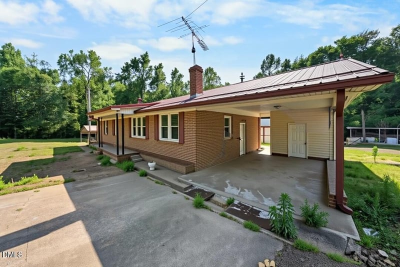 5414 Burton Chapel Rd, Mebane, NC 27302