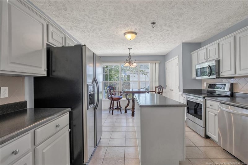 5416 Finish Line Dr, Hope Mills, NC 28348