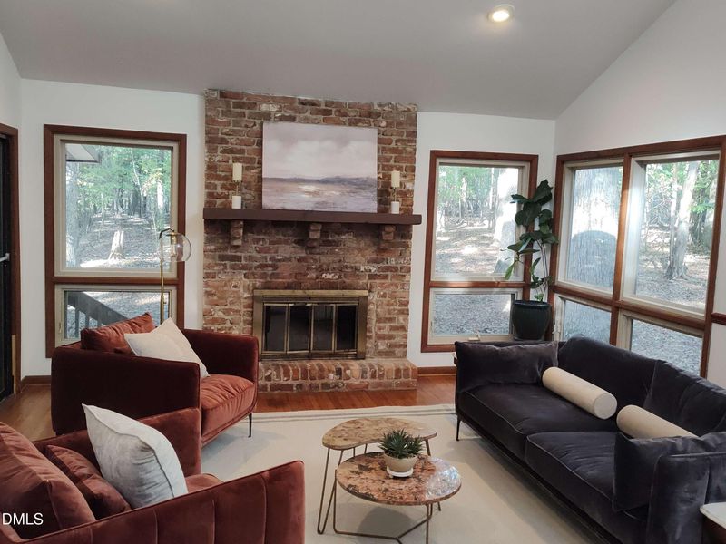 5416 Hideaway Dr, Chapel Hill, NC 27516