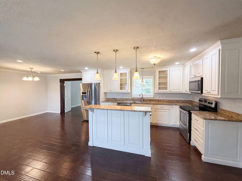 5416 Shipman Rd, Hope Mills, NC 28348