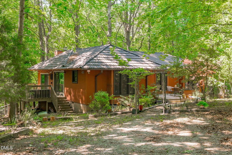 5421 Hideaway Dr, Chapel Hill, NC 27516