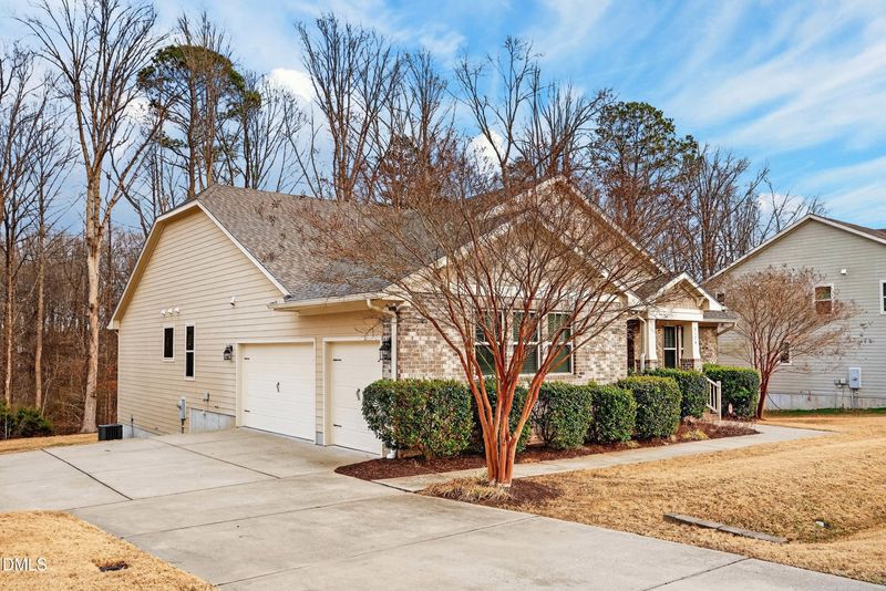 5428 Overdale Ln, Raleigh, NC 27603