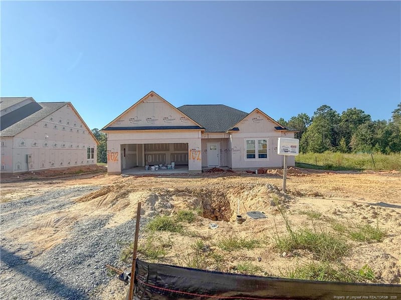 5435 Tall Timbers Ct #102, Fayetteville, NC 28311