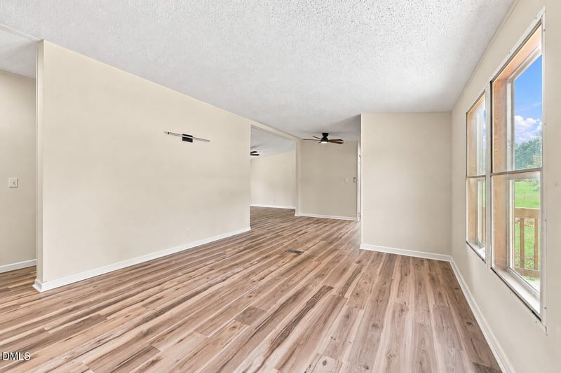 544 Dickey Dr, Roxboro, NC 27574