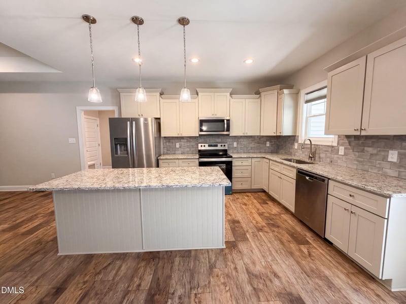 544 Shawnee Dr, Louisburg, NC 27549