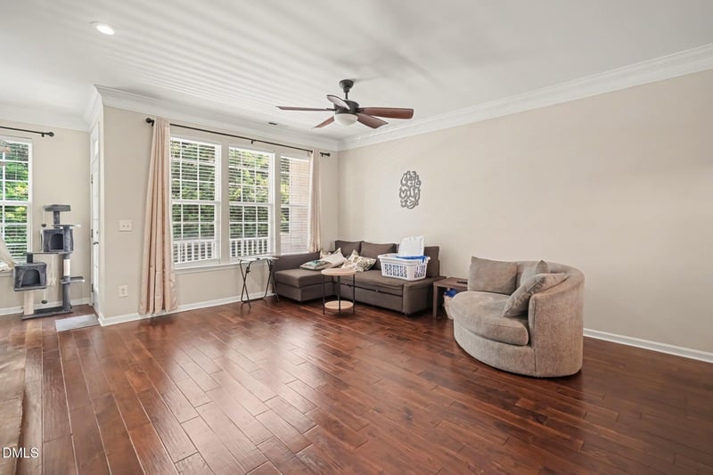 5453 Crescentview Pw, Raleigh, NC 27606