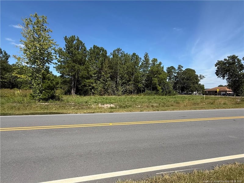 5468 Grimes Rd, Fayetteville, NC 28306
