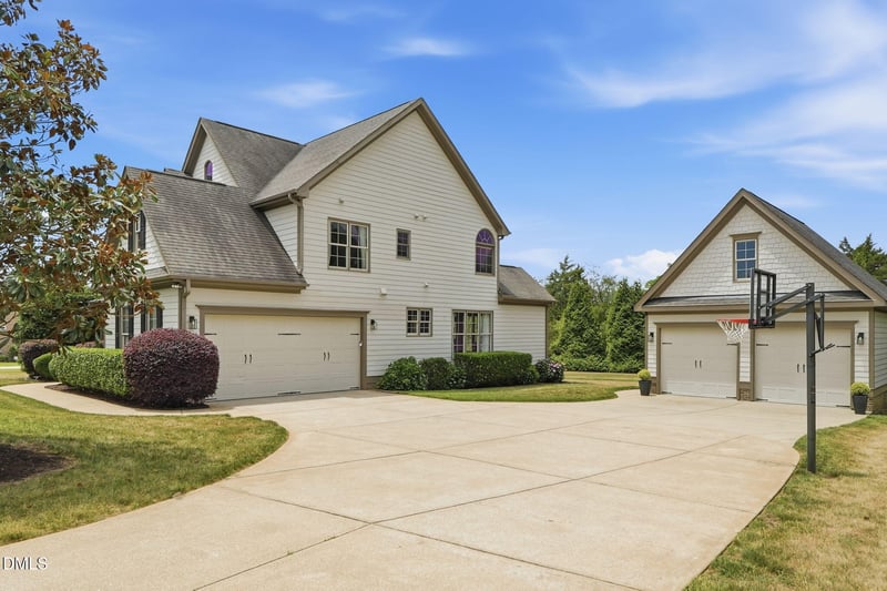 55 Princeton Manor Dr, Youngsville, NC 27596