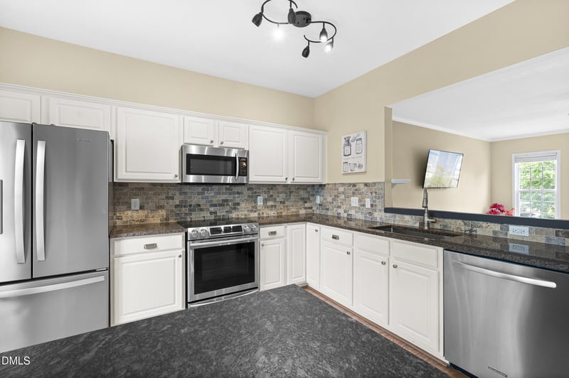 5500 Jeanette Marie Ln, Raleigh, NC 27613