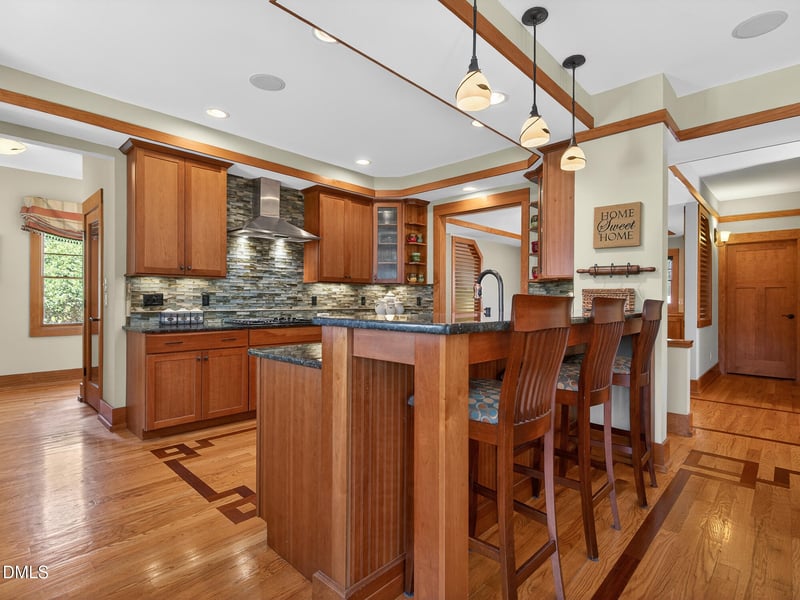 5505 Strathmore Dr, Raleigh, NC 27613