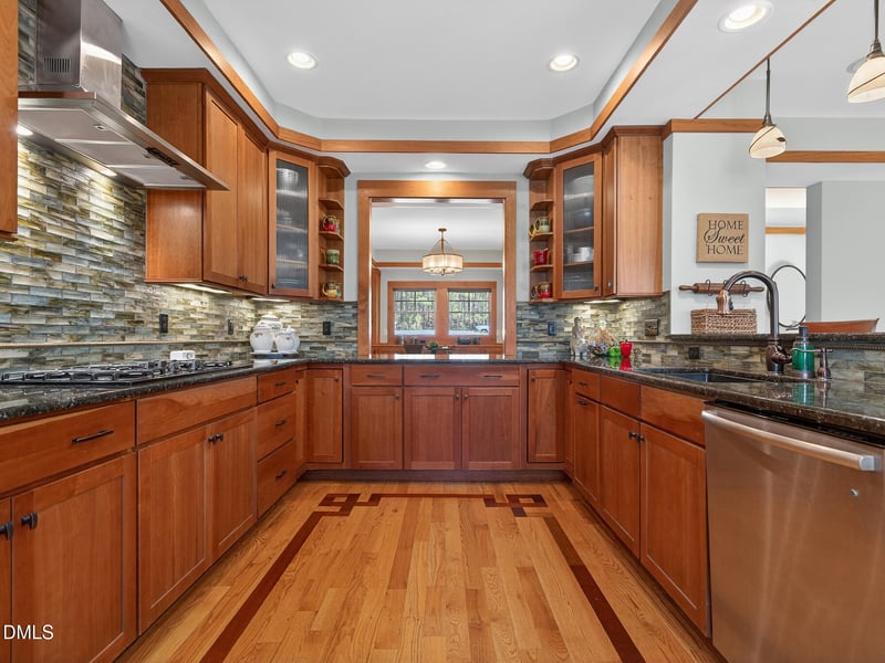 5505 Strathmore Dr, Raleigh, NC 27613