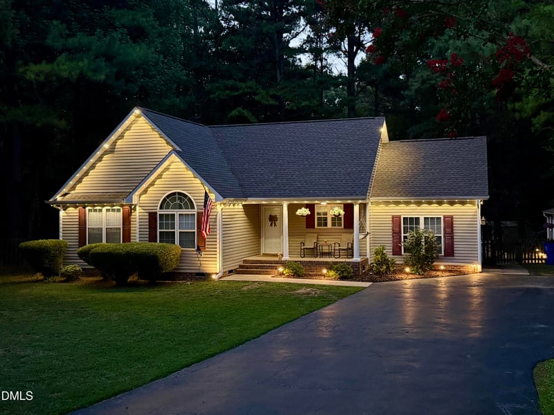 5515 Pine Meadow Ln, Mebane, NC 27302