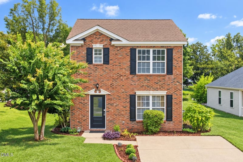 5522 Marthonna Way, Raleigh, NC 27616