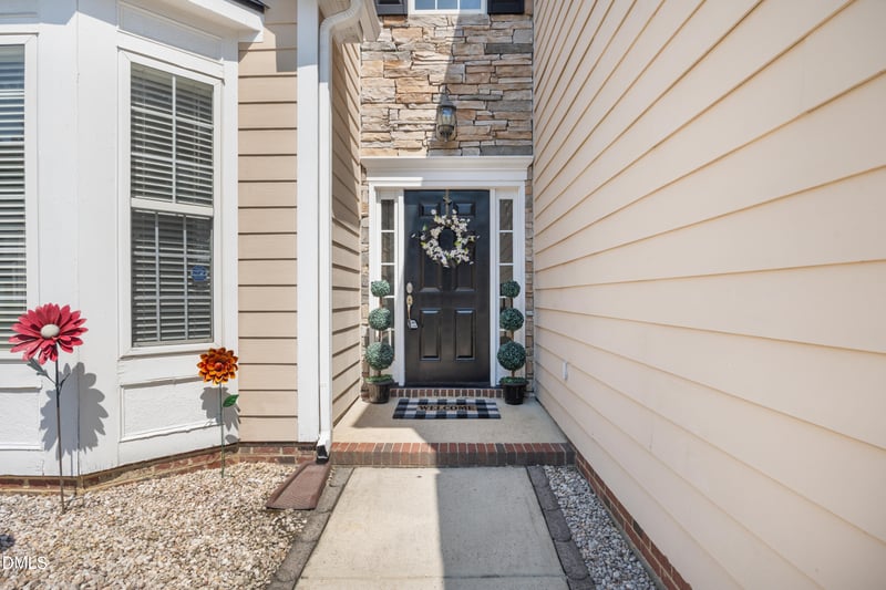 5525 Keowee Way, Raleigh, NC 27616