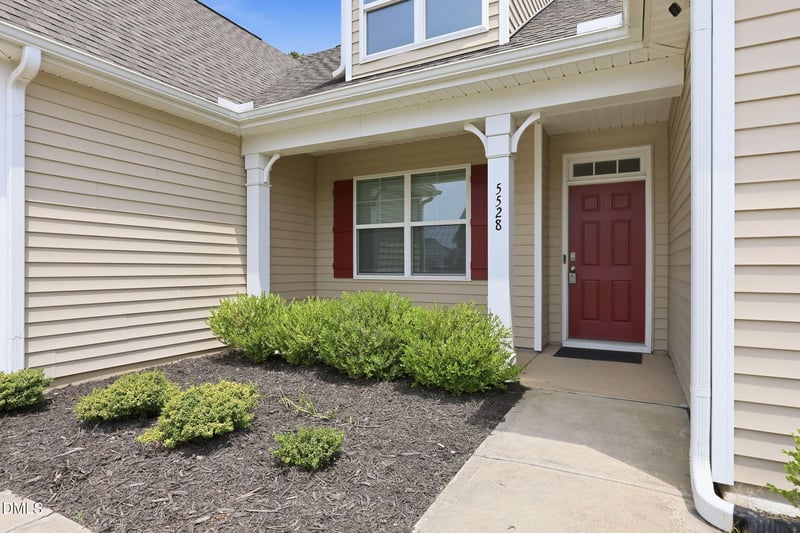 5528 Garnet Meadow Rd, Knightdale, NC 27545